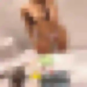 Photo exclusive de Prisca, 29 ans à Aix-en-Provence - rencontre coquine