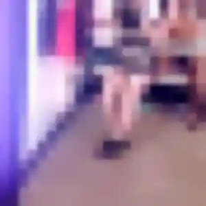 Albane, 19 ans, connectée à Apt pour une rencontre coquine