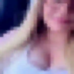 rencontre adulte à Arbent : profil de Emma, 29 ans - accès libre