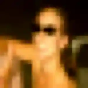 Daphne de Bas-en-Basset, 24 ans - rencontre adulte sans lendemain