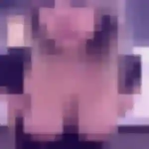 Photo sexy de Lena, 20 ans à Bas-en-Basset - rencontre sans lendemain