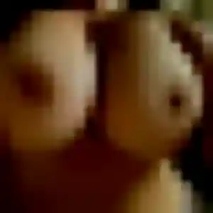 Contacte Nelly, 19 ans à Bas-en-Basset en privé