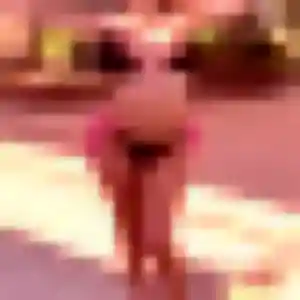Frederique, femme de 37 ans propose rencontre adulte à Bessan