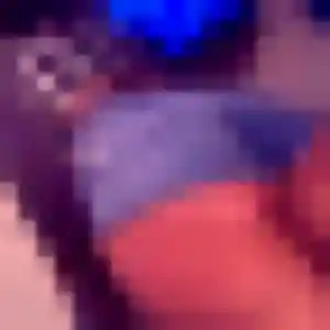 Elise, 26 ans, dispo pour rencontre adulte à Bourg-lès-Valence