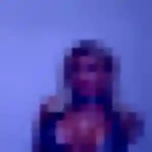 Chiara, 22 ans, cherche un rencontre adulte à Castelsarrasin