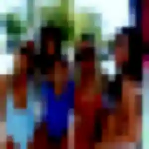Estee, 34 ans, connectée à Cazouls-lès-Béziers pour un rencontre adulte