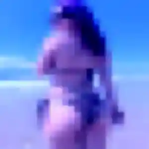 Corinne, fille de 28 ans propose rencontre adulte à Chatuzange-le-Goubet