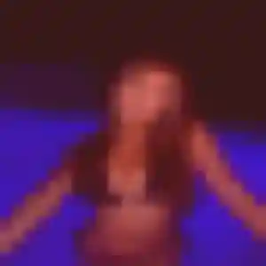 Vinciane, 33 ans, connectée à Chatuzange-le-Goubet pour un rencontre adulte