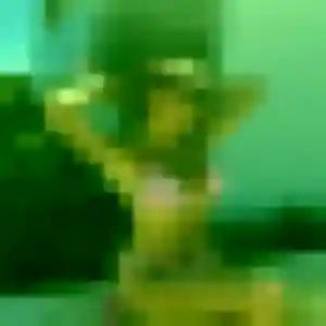 Violette, fille de 19 ans cherche rencontre adulte à Courthézon