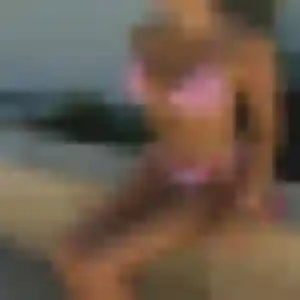 Alix de Eyguières, 23 ans - rencontre adulte discret