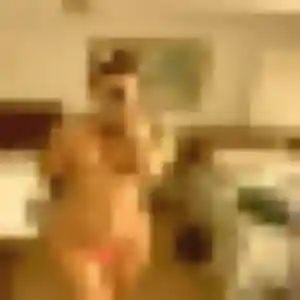 Ulrike, fille de 29 ans cherche rencontre adulte à Foix