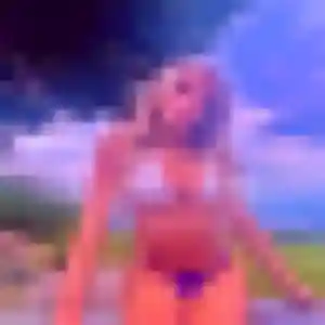 Kenza, 44 ans, disponible à Francheville pour une rencontre coquine