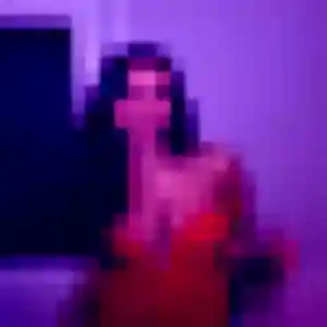 Louisa (22 ans) à Frouzins cherche une rencontre aujourd'hui
