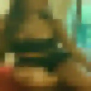 Emilie, 40 ans, connectée à La Mulatière pour un rencontre adulte