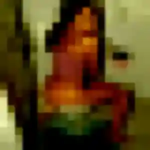 Mia, 34 ans, en ligne à La Salvetat-Saint-Gilles pour une rencontre coquine