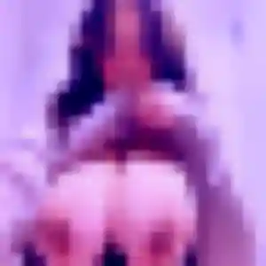 Contacte Heloise, 28 ans à Labège en privé