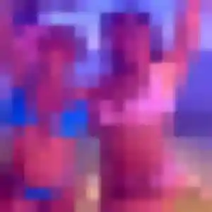 Elsa, 27 ans, connectée à Laudun-l'Ardoise pour un rencontre adulte