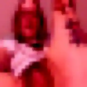 Hilary, 30 ans, connectée à Le Teil pour une rencontre coquine