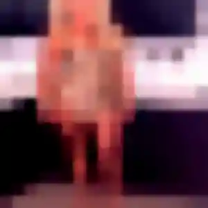 Charmante Noemie, 27 ans à Lectoure - voir sa photo