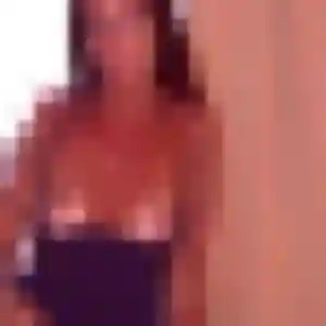 Martine, 21 ans, cherche un rencontre adulte à Lherm