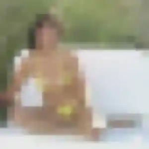 Rejoins Aisha, 27 ans à Lissieu en privé