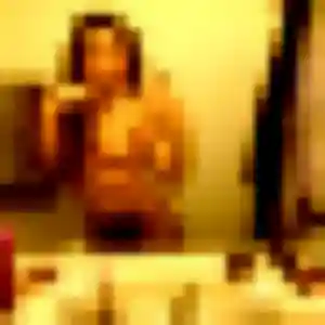 Cyrielle, 36 ans, disponible à Palau-del-Vidre pour une rencontre coquine