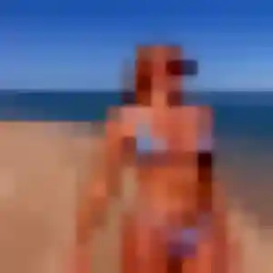 Tessa de Pierrefeu-du-Var, 21 ans - rencontre adulte discret