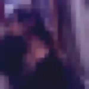 Bertrane, 24 ans, connectée à Pont-Évêque pour une rencontre coquine
