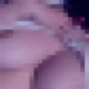 Berenice (19 ans) à Reyrieux propose un rencontre adulte maintenant