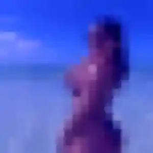 Bianca, 21 ans, connectée à Rocbaron pour un rencontre adulte