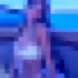 Gisele de Roquefort-les-Pins, 22 ans - rencontre adulte sans prise de tête