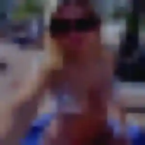 Charmante Sara, 42 ans à Saint-Cannat - voir sa photo