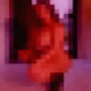 Capucine, 26 ans, en ligne à Saint-Égrève pour une rencontre coquine