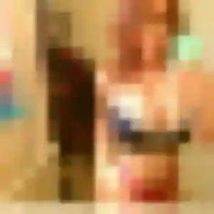 Découvre Marie, 30 ans à Saint-Genis-Laval en privé