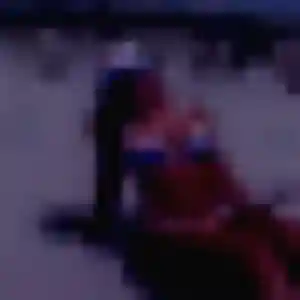 Maya, femme de 25 ans propose rencontre adulte à Saint-Jean-Bonnefonds
