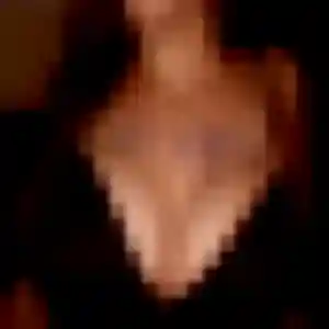 Sabrina (21 ans) à Saint-Jeoire propose un rencontre adulte aujourd'hui