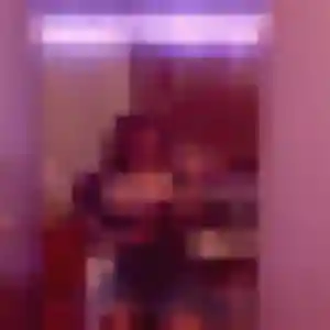 Charmante Solene, 20 ans à Sébazac-Concourès - la contacter
