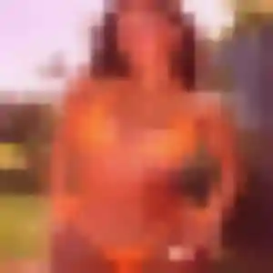 Justine, 25 ans, en ligne à Seyssins pour une rencontre coquine