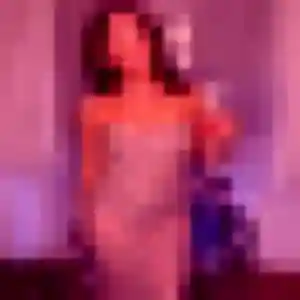 Margaux (32 ans) à Tence attend un rencontre adulte ce soir