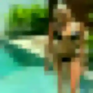 Rejoins Amel, 42 ans à Valbonne en privé