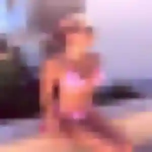 Profil de Charlotte à Valence (25 ans) - rencontre adulte gratuit