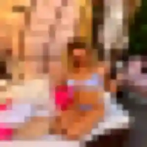 rencontre adulte à Venelles : photo de Anne-Laure, 25 ans - accès libre