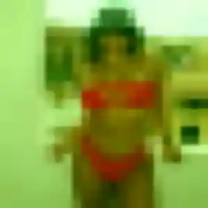 Photo de Dorothee à Vétraz-Monthoux (37 ans) - rencontre adulte sans inscription