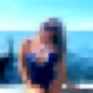 Lise (19 ans) à Villard-de-Lans cherche un rencontre adulte rapidement