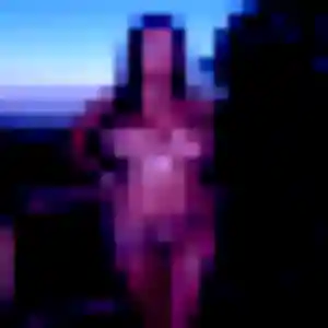 Dina, 28 ans, en ligne à Villeneuve-lès-Maguelone pour une rencontre coquine