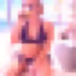 Profil de Caroline à Viry (21 ans) - rencontre adulte anonyme